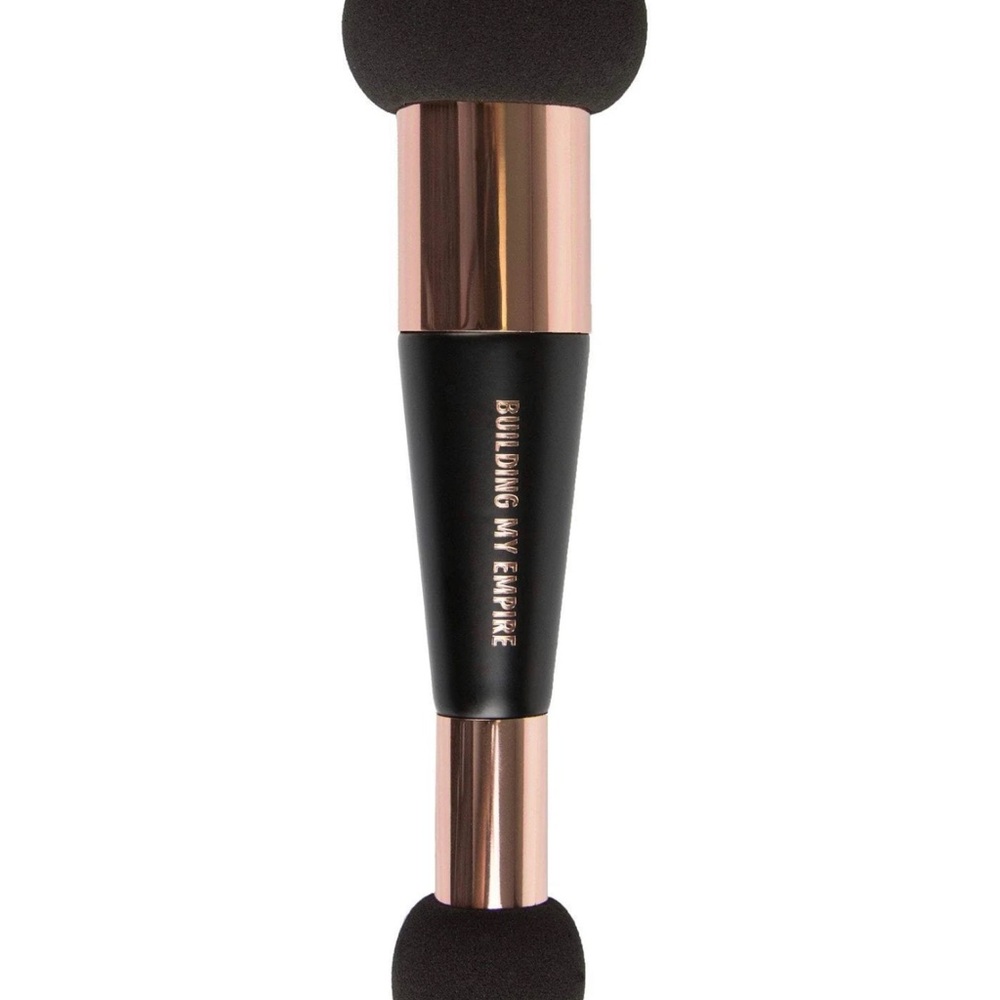 REALHER BUILDING MY EMPIRE APPLICATOR